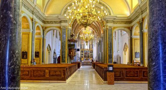 A Belvárosi Plébániatemplomban, Budapesten A Belvárosi Plébániatemplomban, Budapesten