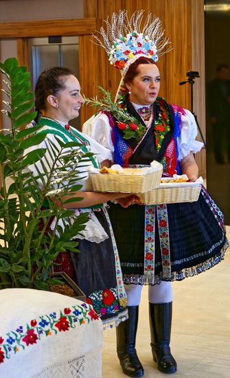 Palóc népi motívumok a hollókői új hotelban Palóc népi motívumok a hollókői új hotelban