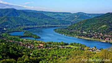 A Dunakanyar csodálatos szépségei, a folyó nyugalmával, igaz turisztikai vonzerő