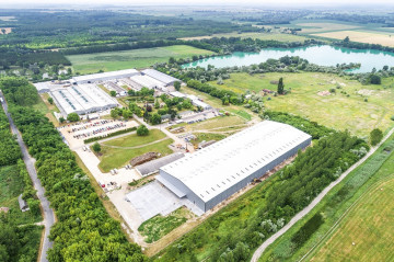 Európa legnagyobb jacuzzi gyártója Amerika meghódítására készül