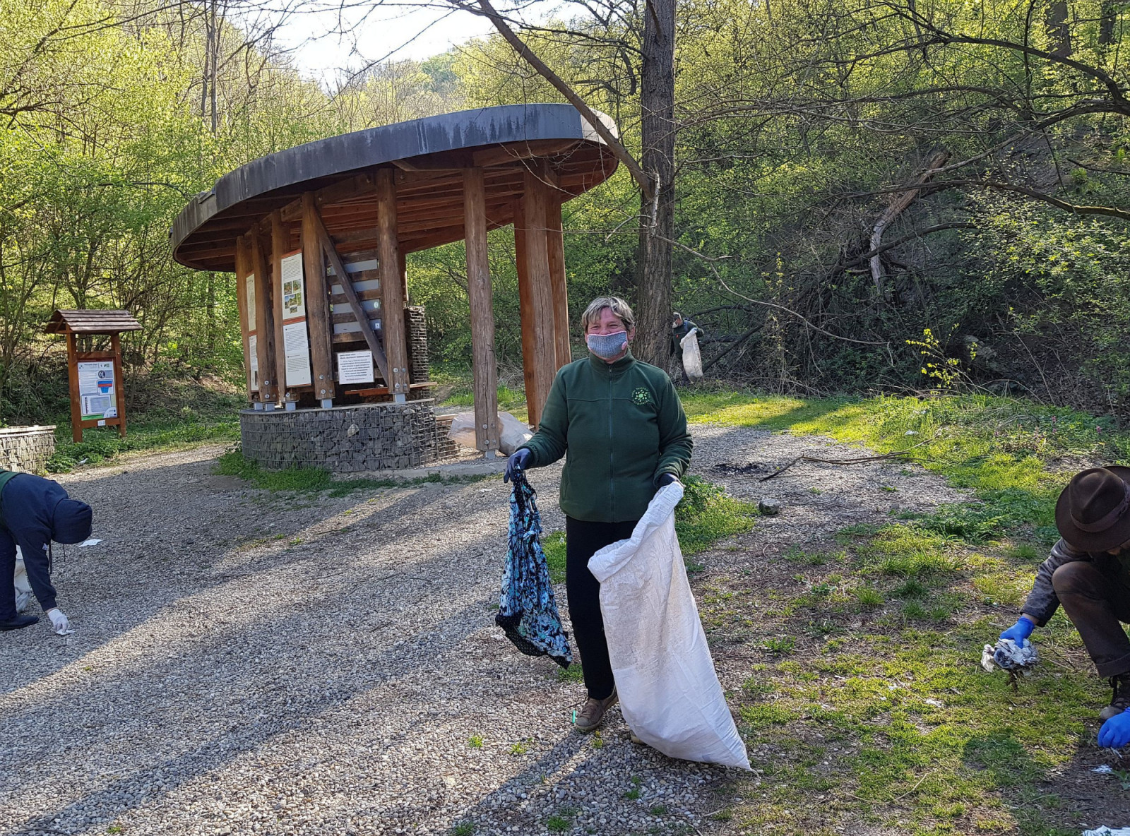 Szemétszedési akció a geológiai értékek megőrzéséért