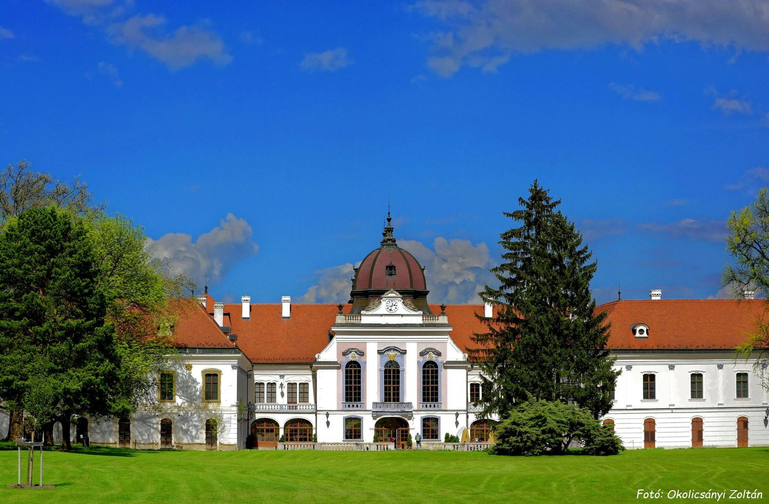 Különleges sikerrel zajlott a jótékonysági célú kedvezményes - One Future Stream Fest a Gödöllői Kastélyban