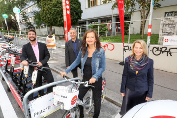 Közösségi közlekedés, kerékpár és autómegosztó egy applikációban – ez a bécsi WienMobil