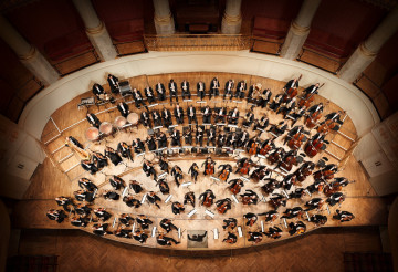 Újra kanapékoncerteket ad a Bécsi Filharmonikusok Újra kanapékoncerteket ad a Bécsi Filharmonikusok