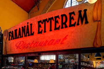 Negyedszázados a Fakanál Étterem Negyedszázados a Fakanál Étterem