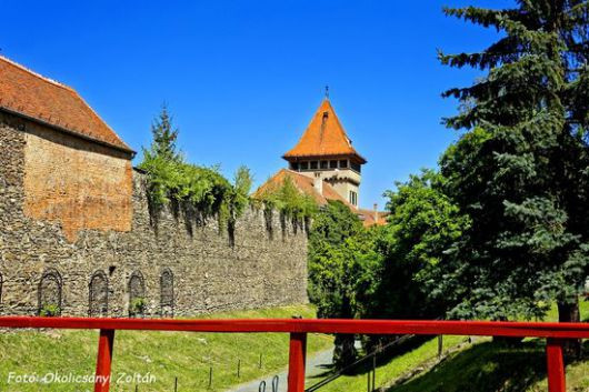 Kőszegen a középkorban jártunk és rögtön szívembe zártam a bájos várost Kőszegen a középkorban jártunk és rögtön szívembe zártam a bájos várost