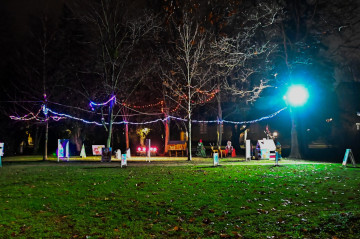 Ajka ismét karácsonyi díszbe öltözött