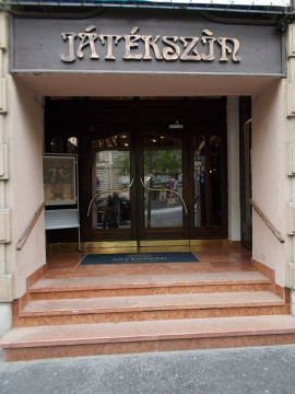 A Játékszín desszertekkel indítja a 15. évadát